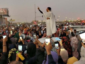 "Sudan’ın Gelini" Sosyal Medyada Hızla Yayıldı