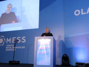 Bakan Selçuk: "İşkur İle 300 Bin Kişiyi Özel Sektörde İşe Yerleştirdik"