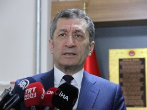 Milli Eğitim Bakanı Selçuk: "Mavi Balina Ve Momo Oyun Değil, Siber Saldırıdır" 