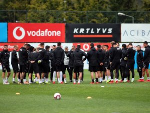 Beşiktaş, M. Başakşehir Maçı Hazırlıklarını Sürdürüyor