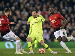 Barcelona, İngiltere’den Avantajlı Dönüyor