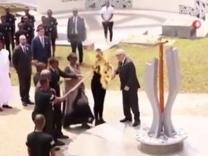 Juncker, Rwanda First Lady’sini Yakacaktı