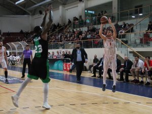 Düzce Belediyesi, Semt77 Yalova Belediyespor’u Mağlup Etti