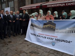 Görme Engellilerin Umre Heyecanı