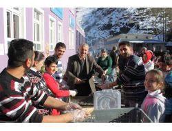 Girip Önlemine Hamsi Ziyafeti