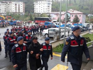 Trabzon’da Jandarmadan Uyuşturucu Tacirlerine Şafak Baskını