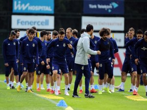 Fenerbahçe 3 Eksikle Çalıştı