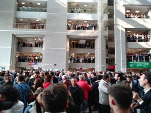 Ekrem İmamoğlu Mazbatasını Aldı