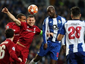 Liverpool Porto’yu Farklı Geçti