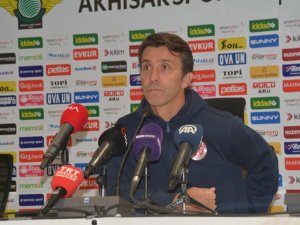 Bülent Korkmaz: ”Oyuncularımı Tebrik Ediyorum”