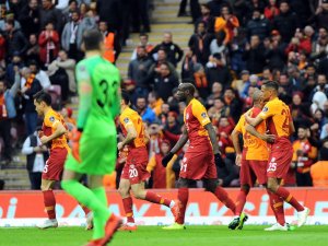 Fatih Terim’in Öğrencileri 3 Puanı Kaptı