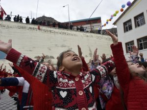Gümüşhane’de 23 Nisan Ulusal Egemenlik Ve Çocuk Bayramı Kutlamaları