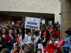 Forum Trabzon’da 23 Nisan Coşkusu