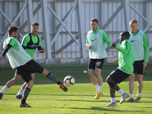 Atiker Konyaspor’da Galatasaray Maçı Hazırlıkları Başladı