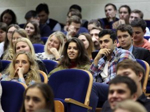 Kırım Saldırganı Giysileri Orijinal Değil Diye 20 Kişiyi Öldürmüş