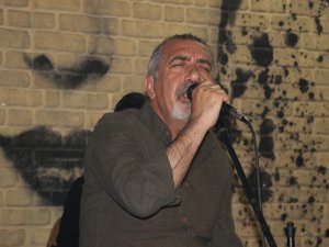 Van’da Cevdet Bağca Konseri