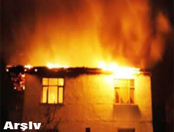 Pazar'da ev yangını