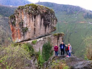 Giresun’da Sıradışı Bir Yer: Gelin Kayası
