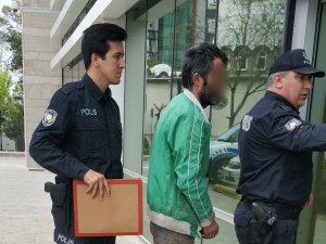 Saman Yüklü Kamyonu Çakmakla Yakan Zanlı Serbest