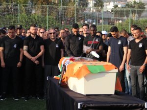 Josef Sural Son Yolculuğuna Gözyaşları İçerisinde Uğurlandı 