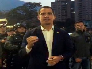 “Maduro Ordunun Desteğini Kaybetti”