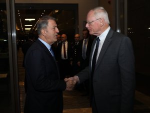 Bakan Akar, Abd’nin Suriye Temsilcisi Jeffrey İle Görüştü