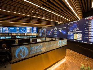 Borsa İlk Yarıda Düştü