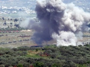 Suriye İle Rus Uçak Ve Helikopterleri İdlib Kırsalını Bombaladı: 4 Ölü