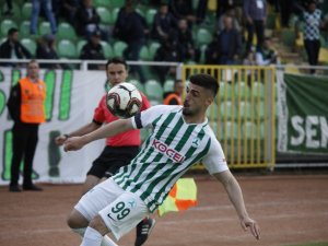 Spor Toto 1. Lig: Giresunspor: 1 - Adana Demirspor: 0 (İlk Yarı Sonucu)
