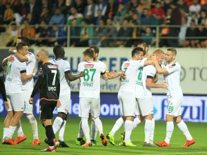 Konyaspor 11 Haftalık Galibiyet Hasretine Son Verdi