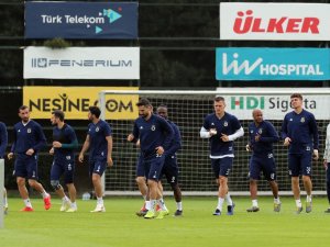 Fenerbahçe Top Kapma Ve Pas Çalıştı
