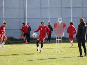 Sivasspor, Göztepe Hazırlıklarını Sürdürüyor