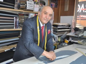 Gelişen Teknolojiye Rağmen 59 Yıldır Mesleğini Ayakta Tutmaya Çalışıyor