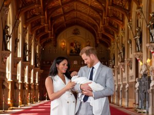 Harry Ve Meghan’ın Yeni Bebekleri İlk Kez Kamera Karşısında