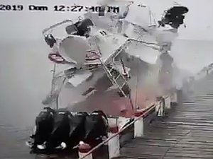 Yakıt Tankı Yanında Kaynak Yaptı, Lüks Tekne Havaya Uçtu