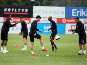 Beşiktaş, Taktik Çalıştı