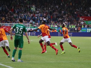 Diagne Tarihe Geçti