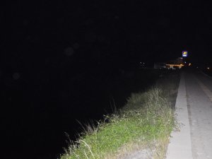 Kayalıklarda Otururken Uçuruma Düştü