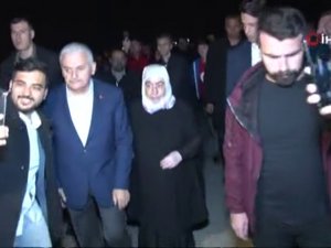 Binali Yıldırım’a Sevgi Seli