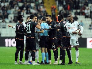 Spor Toto Süper Lig: Beşiktaş: 2 - Aytemiz Alanyaspor: 1 (Maç Sonucu)