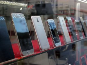 Yurtdışından Telefon Getirme Süresi Uzadı