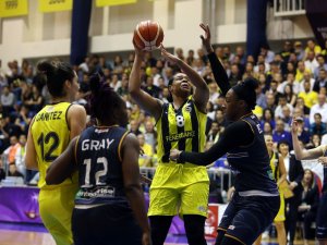 Kadınlar Basketbol Ligi’nde Şampiyon Fenerbahçe