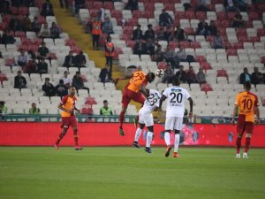 Ziraat Türkiye Kupası Finali: Akhisarspor: 0 - Galatasaray: 0 (İlk Yarı)