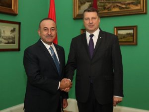 Bakan Çavuşoğlu Letonya’da
