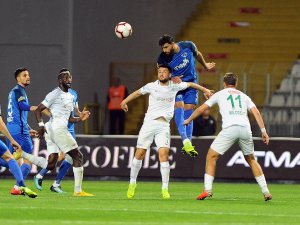 İlk Yarı Konyaspor’un Üstünlüğüyle Bitti