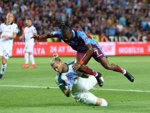 Spor Toto Süper Lig: Trabzonspor: 0 - Beşiktaş: 0 (İlk Yarı)
