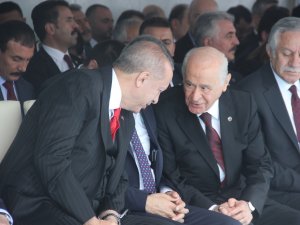 Erdoğan Ve Bahçeli Arasında Sıcak Sohbet