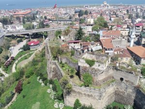 Doç. Dr. Coşkun Erüz: "Trabzon’un Tarihi Osmanlı Kenti İmajı Hızla Yok Oluyor"