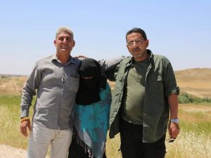 Öso, Deaş’ın Kaçırdığı Yezidi Kız Çocuğunu Kurtardı
