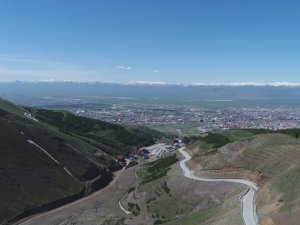 İki Mevsim Aynı Anda Yaşanıyor